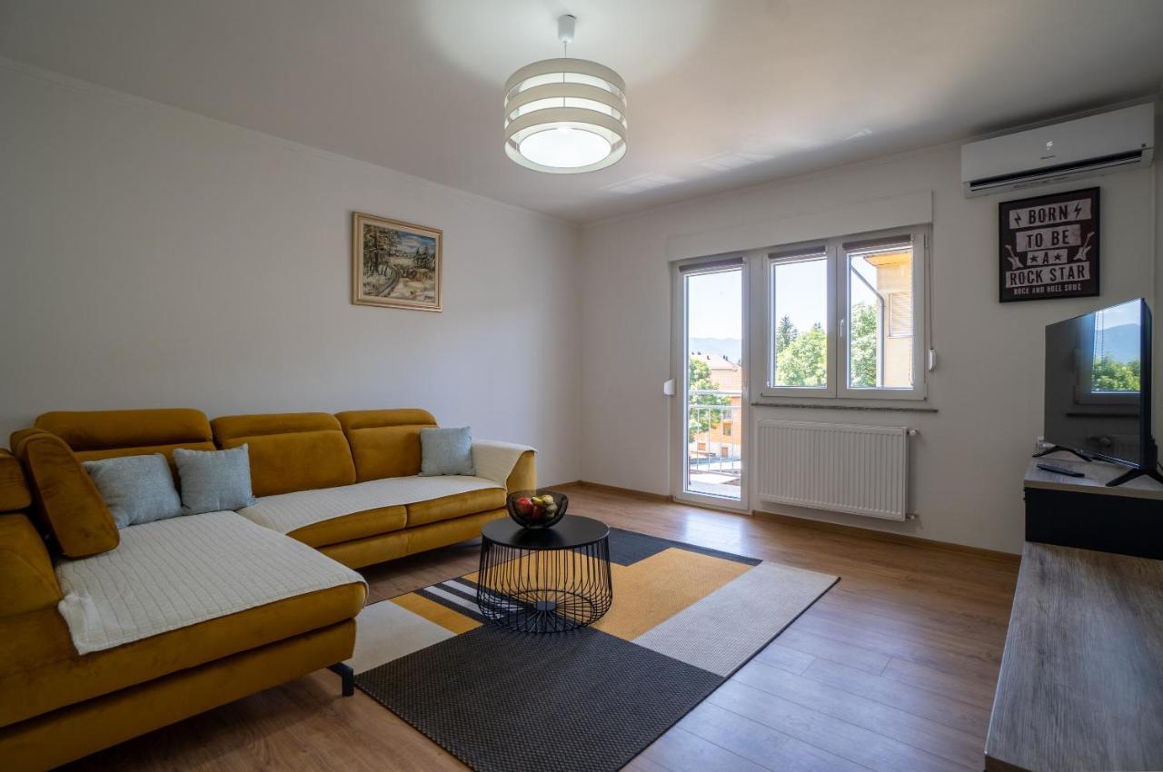 Apartman Josip Gospić Exterior foto