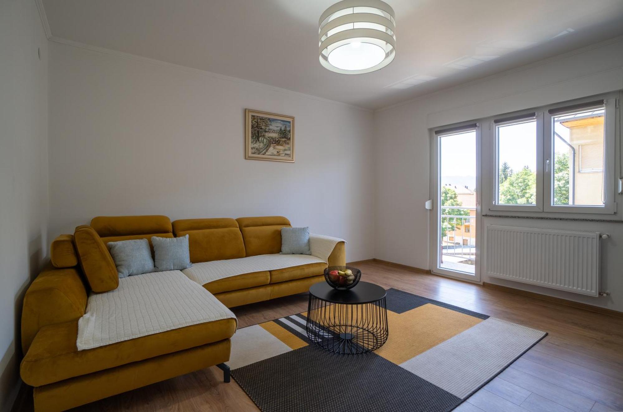 Apartman Josip Gospić Exterior foto